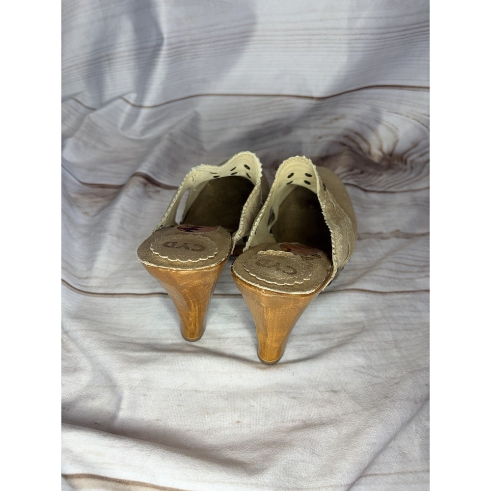 Vintage Y2K CYD 8M Gold Leather Clog Heels Studded Made in‎ Brazil - Picture 4 of 6
